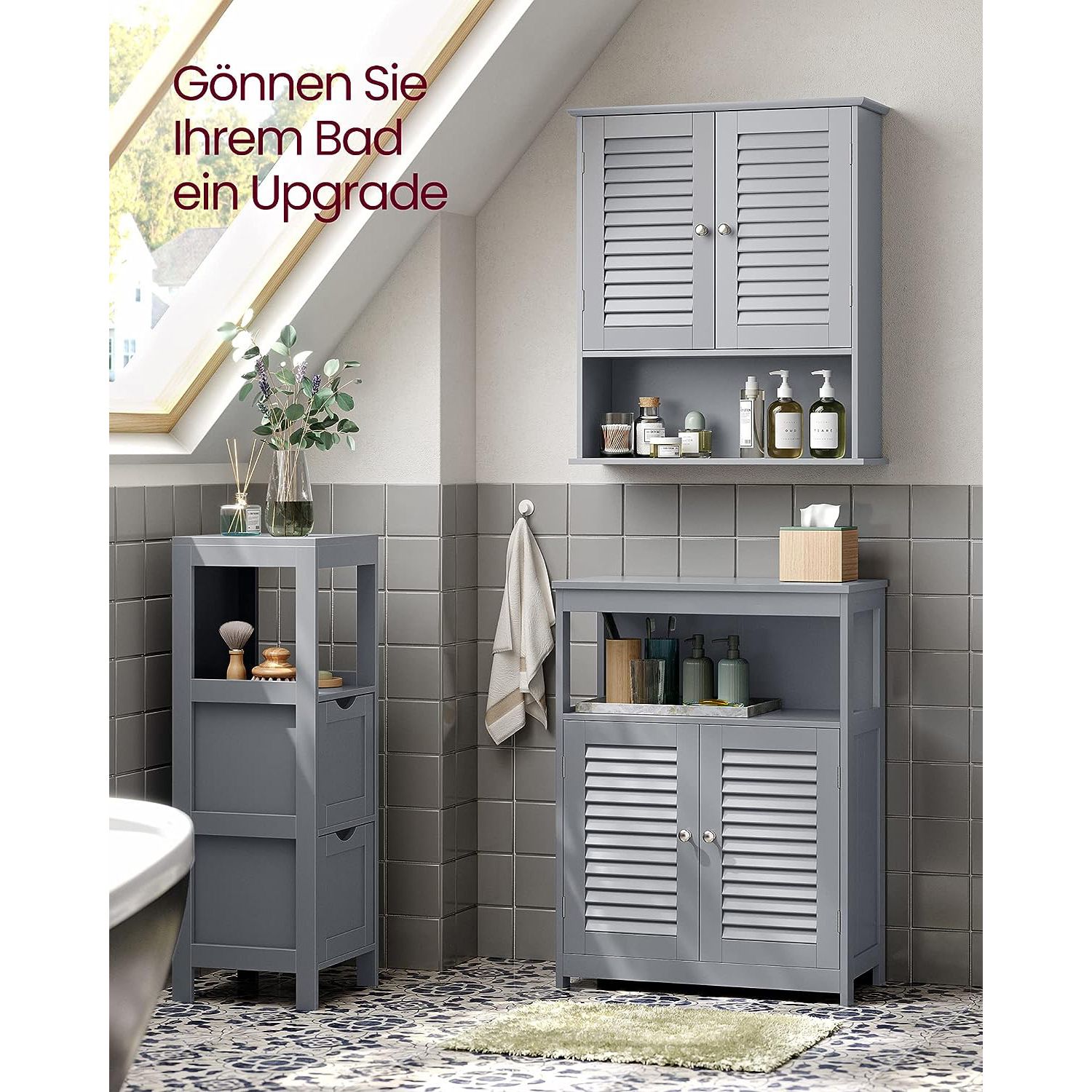 Badezimmerschrank mit verstellbarem Einlegeboden und Lamellentüren