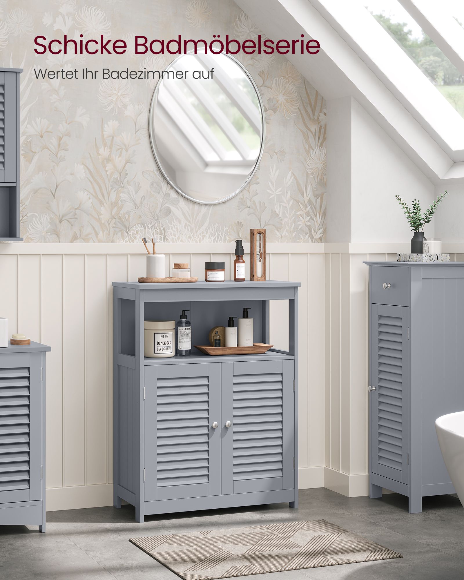 Badezimmerschrank mit offenem Fach und 2 Türen