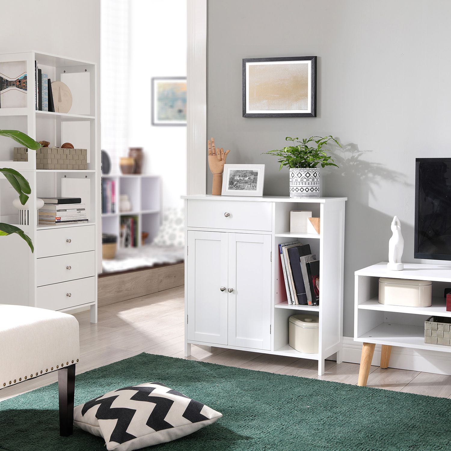 Badezimmerschrank mit Schublade