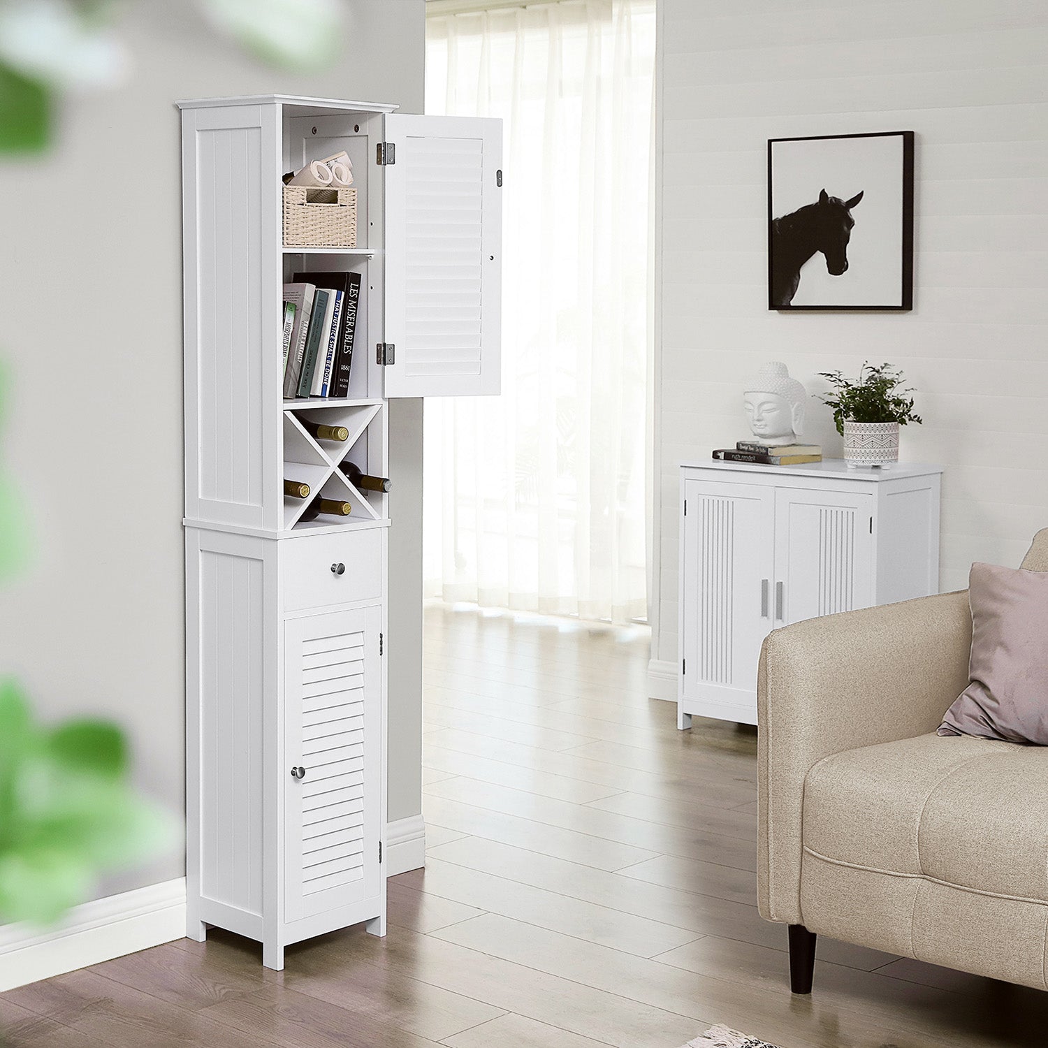 Badezimmerschrank mit Flügeltüren skandinavischer Stil