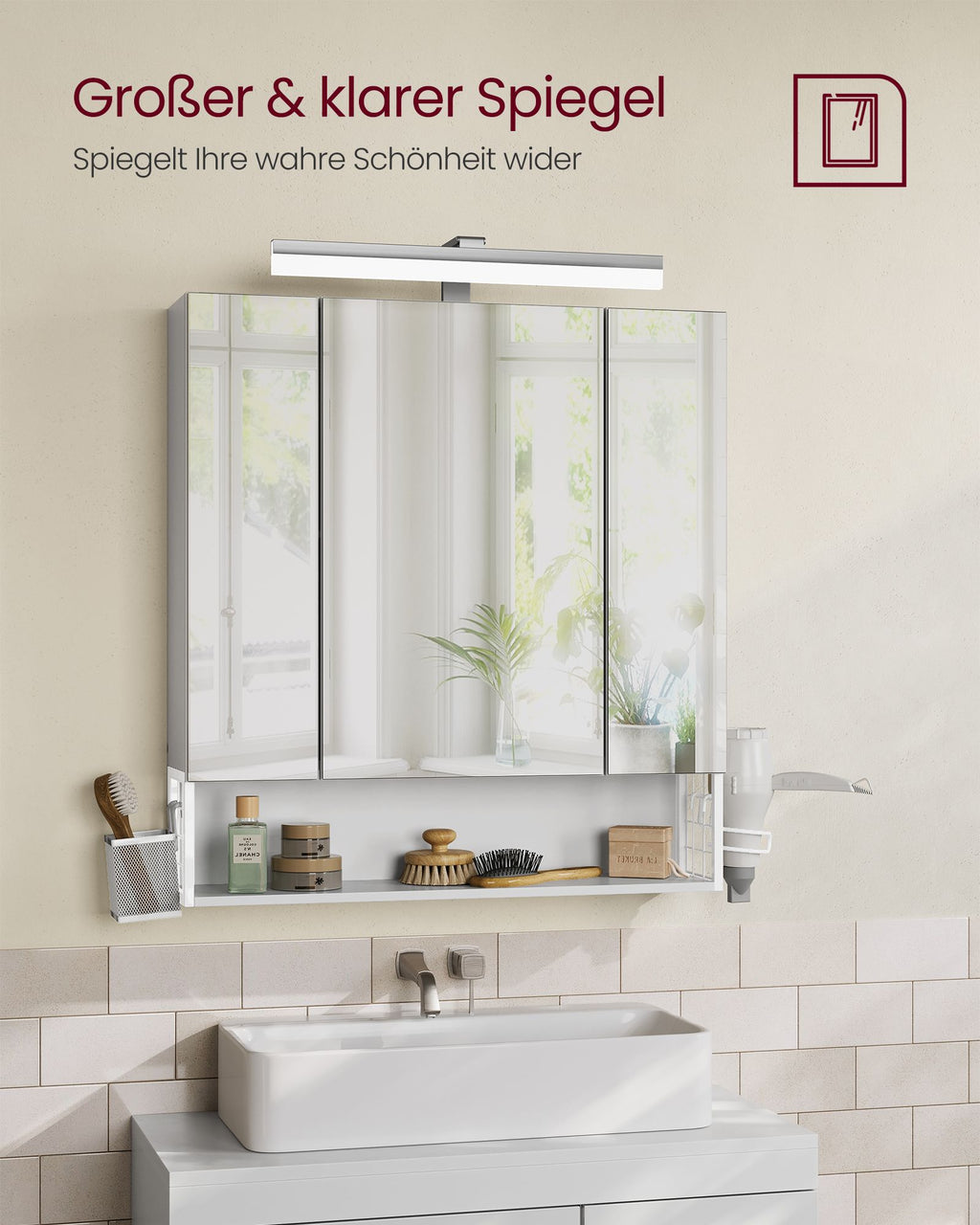 Badschrank mit Steckdosen und 3 Türen wolkenweiß