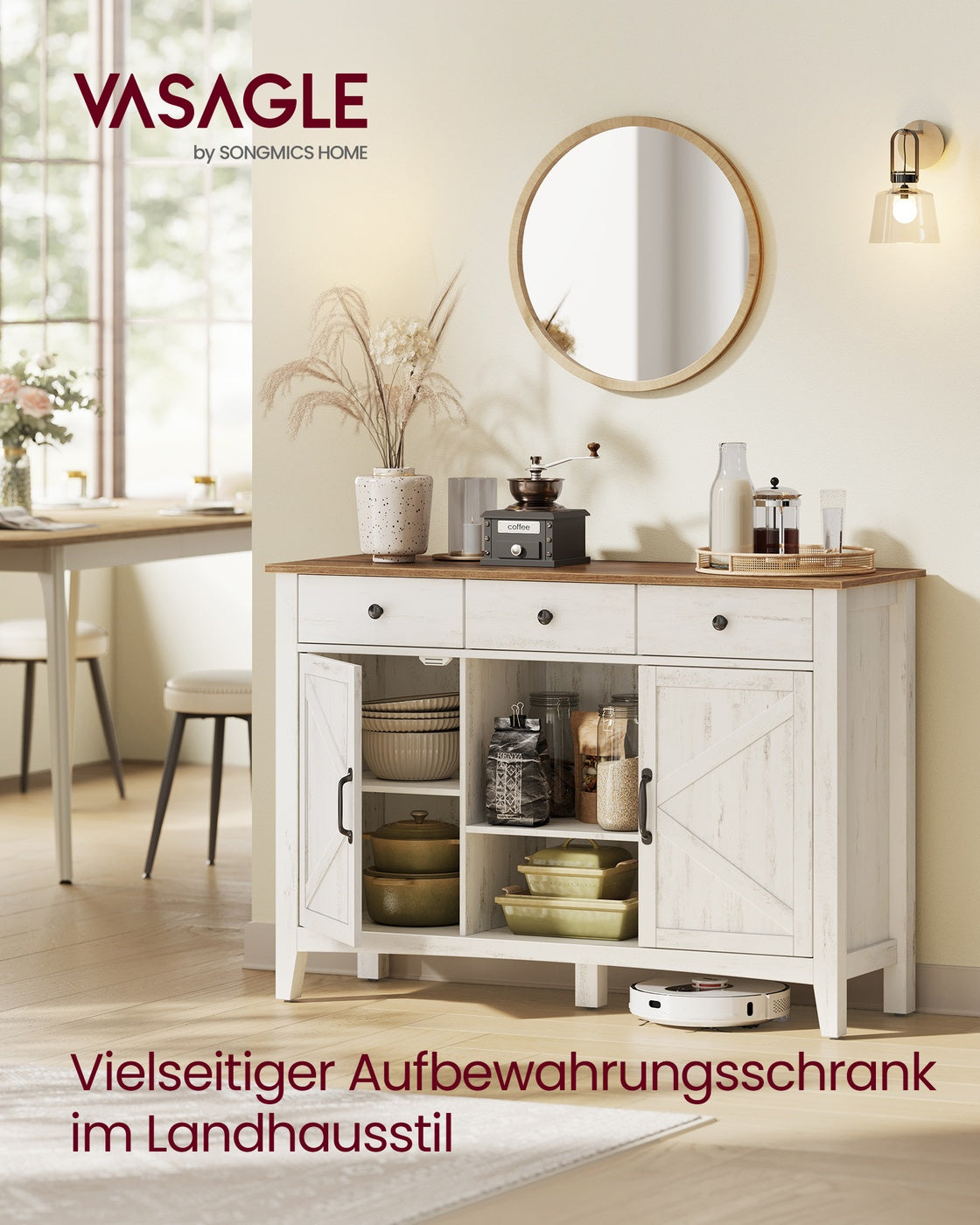 Sideboard im Landhausstil mit Schubladen und Türen