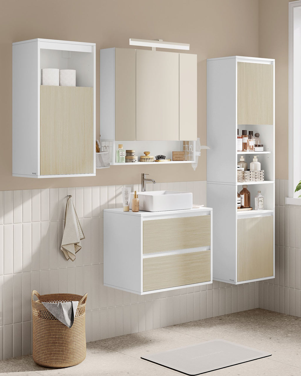 Badezimmerschrank hängend mit 7 Fächern 30 x 40 x 160 cm