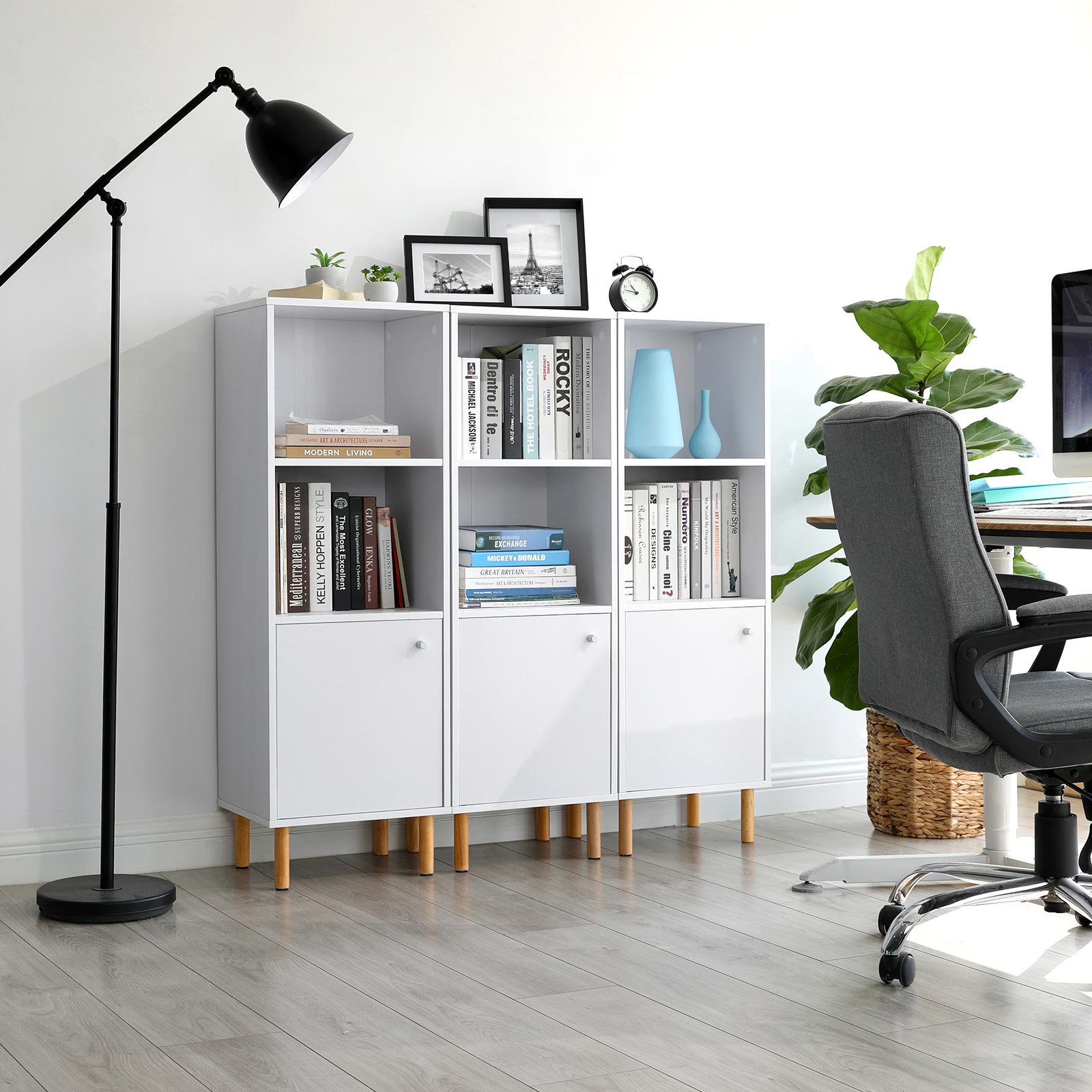 Schmaler Bücherschrank Weiß
