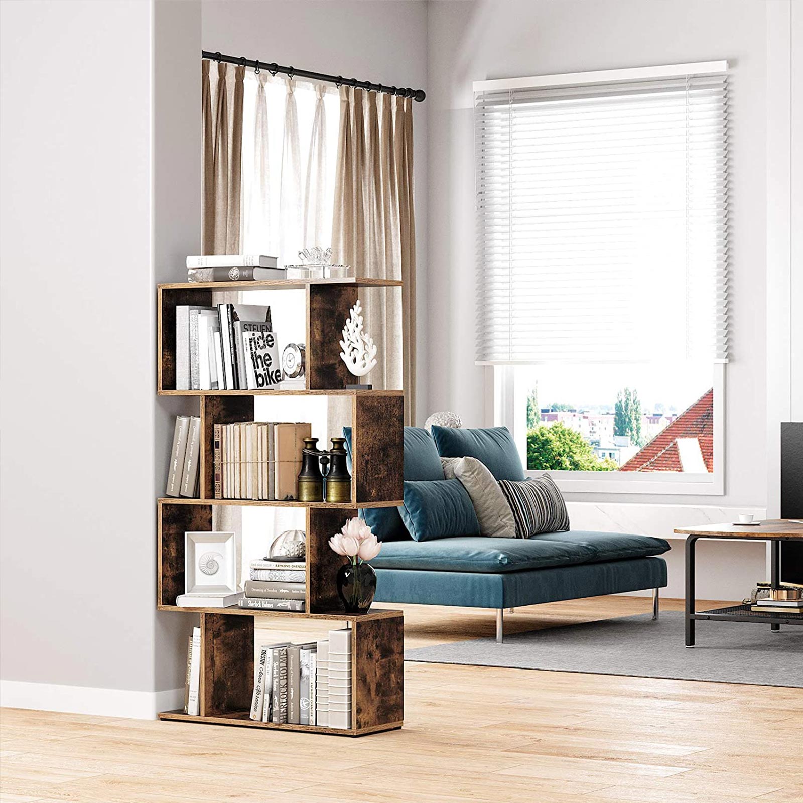 Bücherregal aus Holzspanplatte