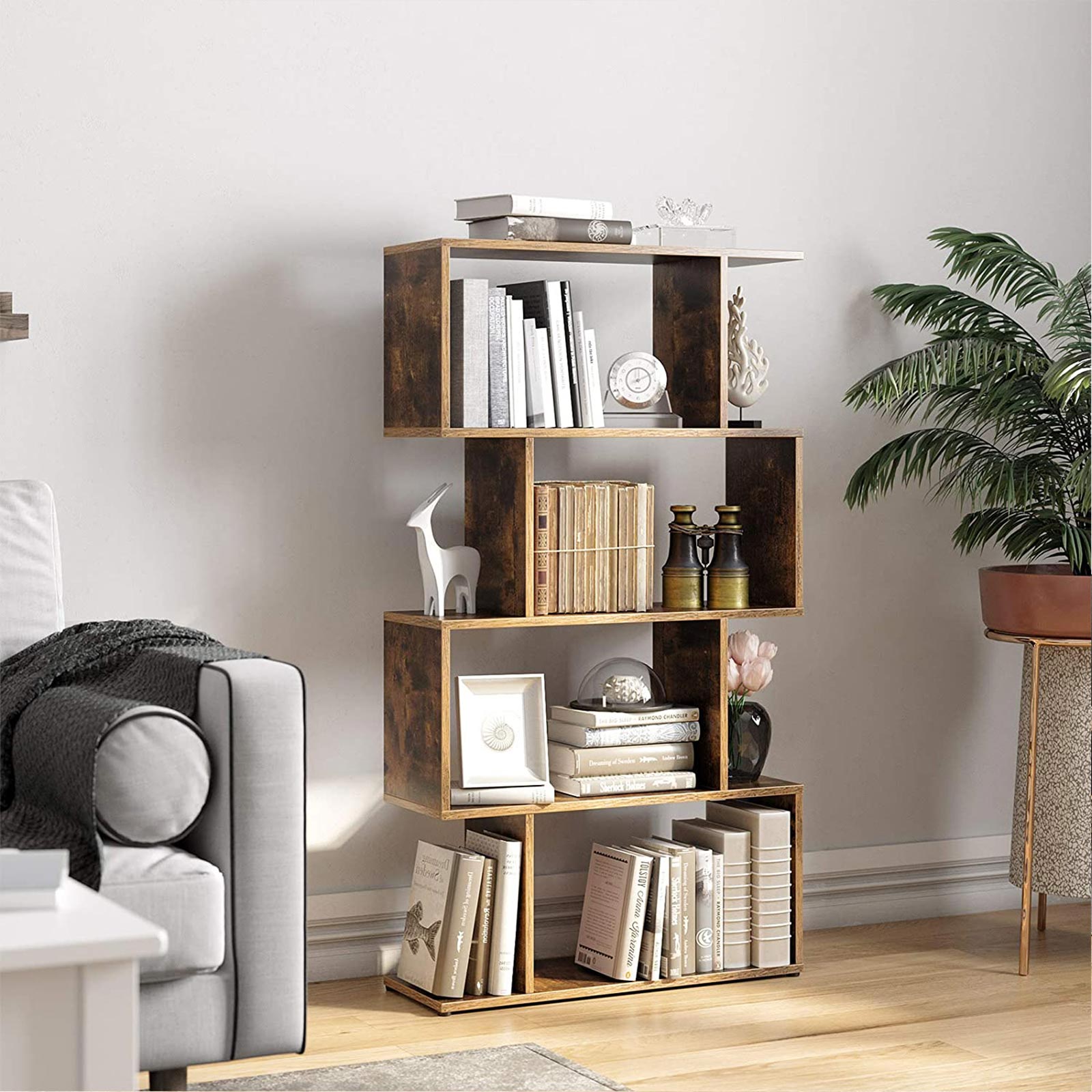 Bücherregal aus Holzspanplatte