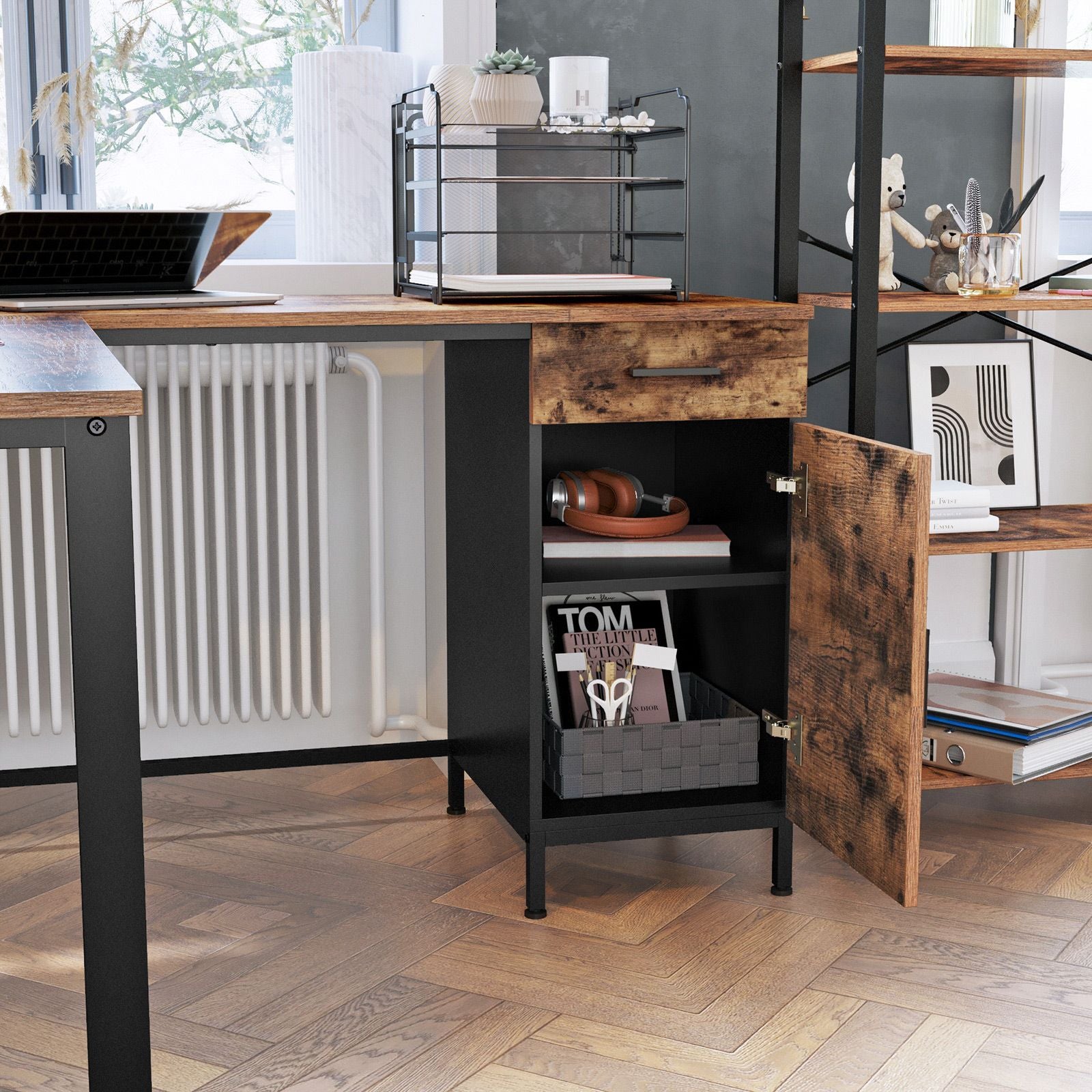 Bürotisch mit Schrank