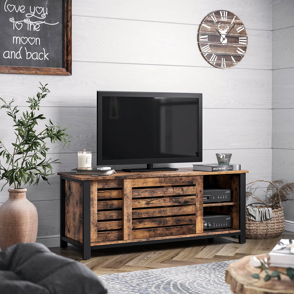 Industriestil TV-Schrank mit Lamellentüren