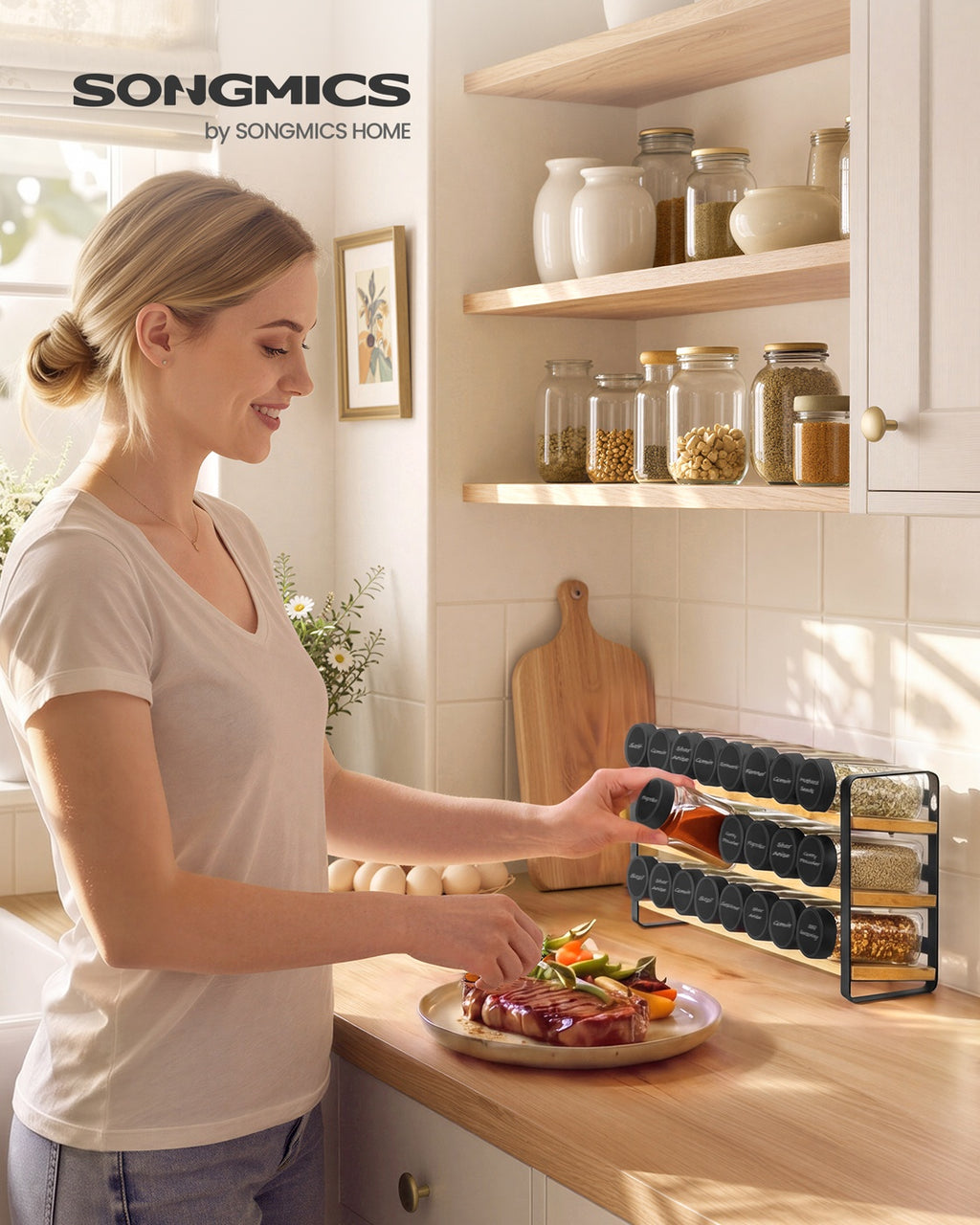 Gewürzregal tintenschwarz-naturbeige 3 Ebenen 24 Gläser