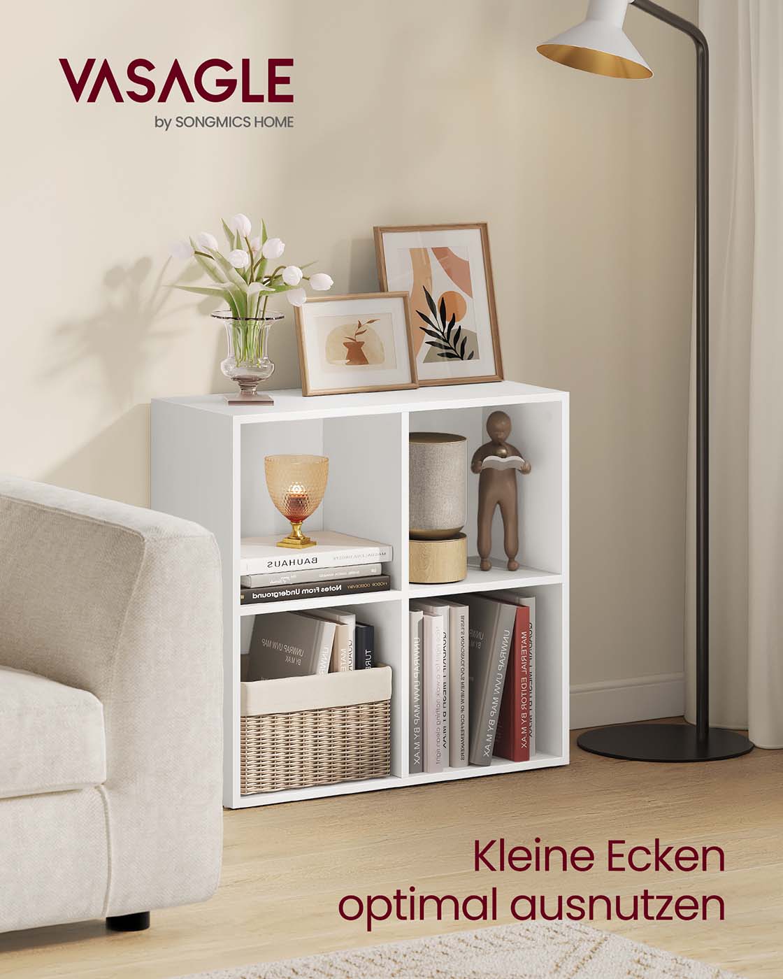 Bücherschrank mit vier Fächern