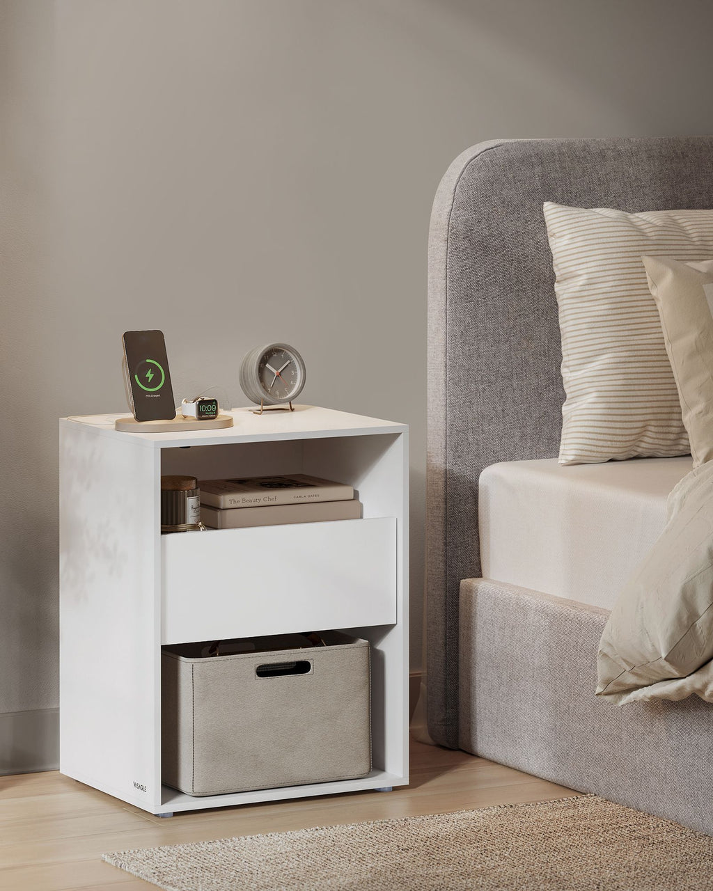 Nachttisch mit Ladefunktion und Schublade mattweiß