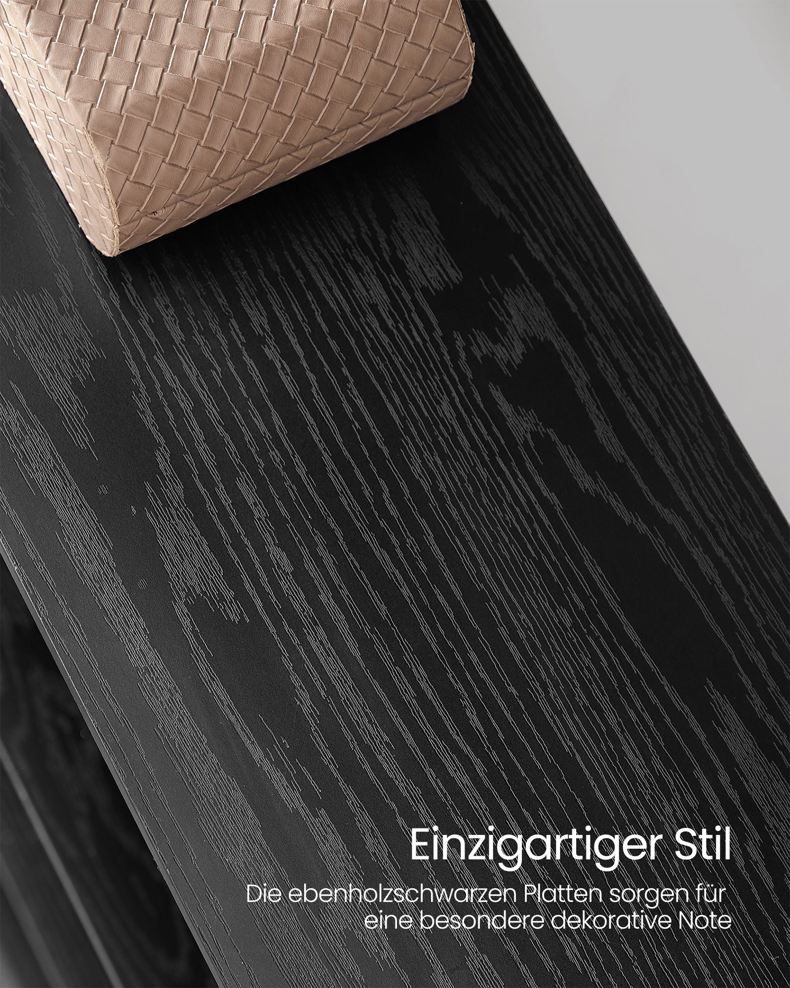 Standregal mit 14 Ablagen und Metallrahmen