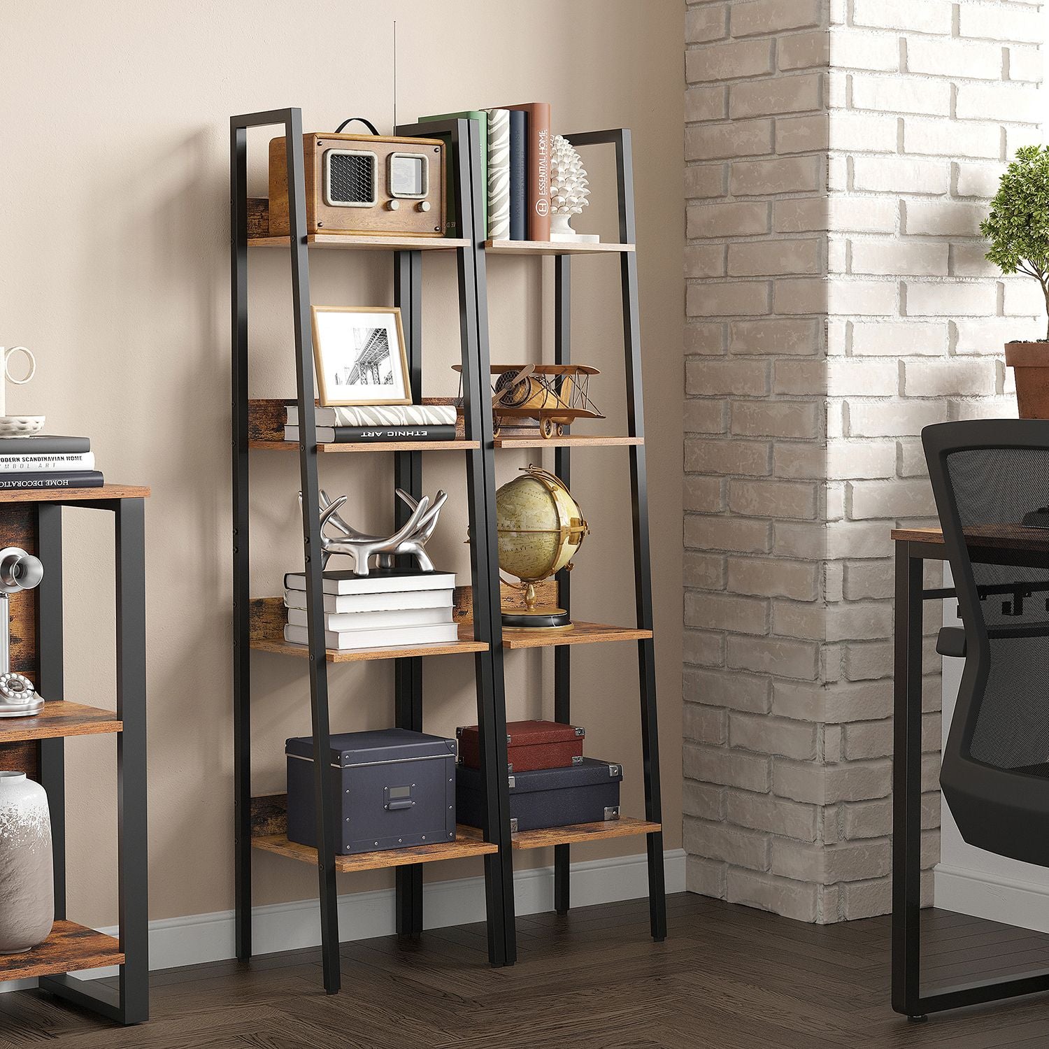 Bücherregal mit 4 Ebenen