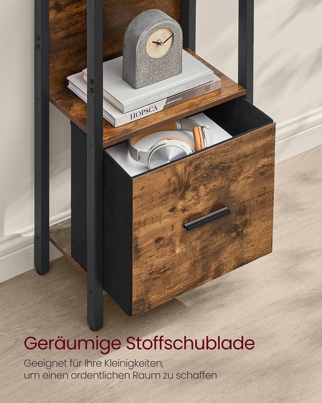 Bücherregal mit Schublade und Stahlrahmen im Industrial Design