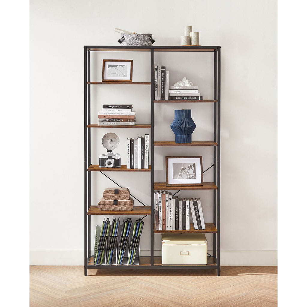 Bücherregal mit offenen Fächern