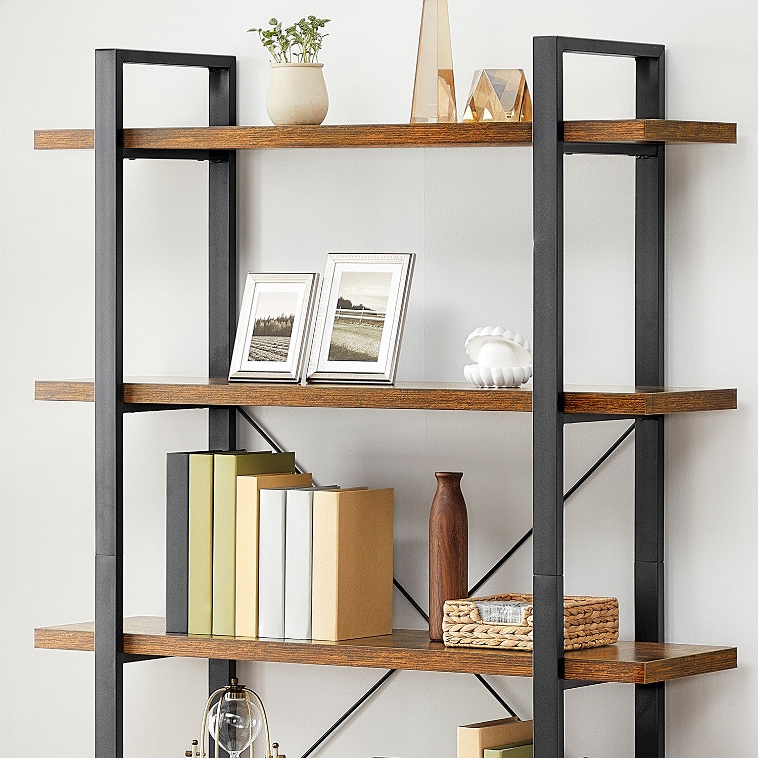 Stabiles Standregal mit 5 Regalebenen