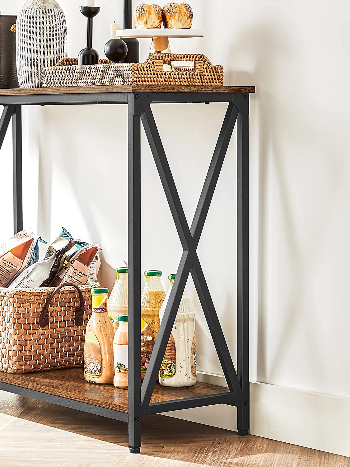 Industrie-Design Sofatisch mit Metallgestell