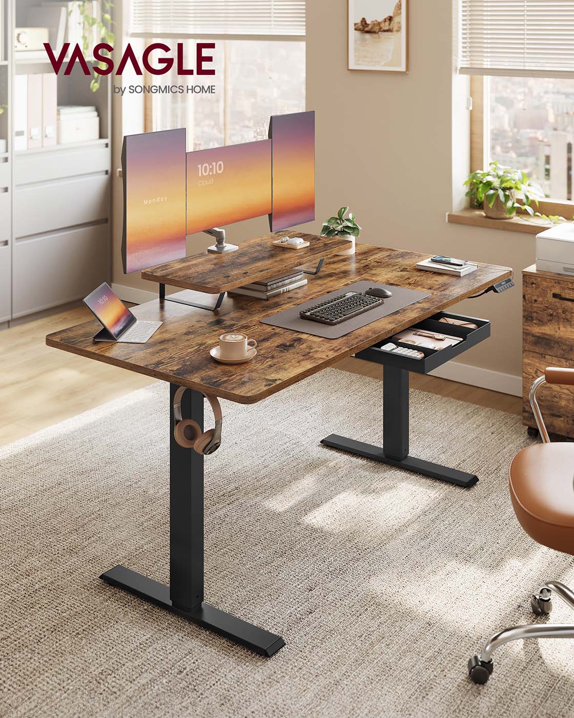 Höhenverstellbarer Schreibtisch mit Monitorständer und USB