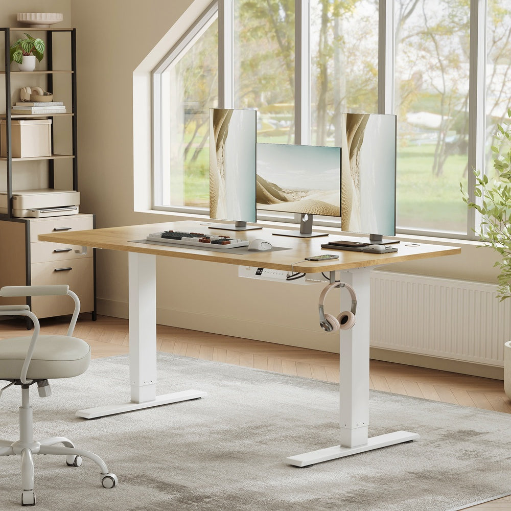 Höhenverstellbarer Schreibtisch elektrisch, 140 x 80 cm, mit USB-C-Anschluss