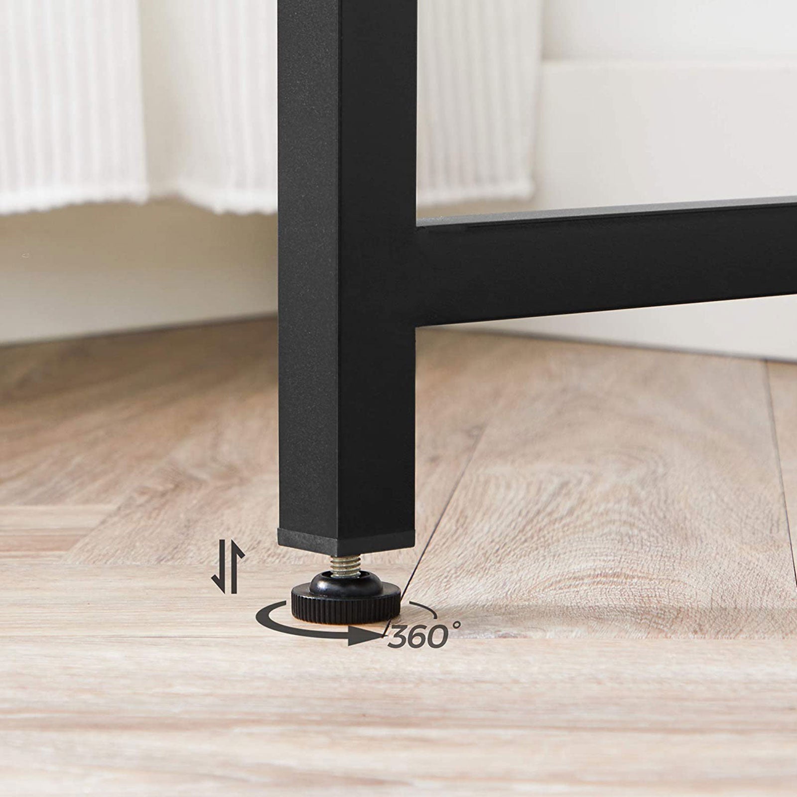 Schreibtisch mit Metallgestell