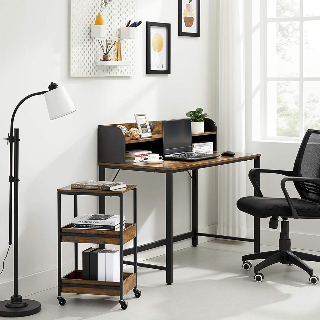 Schreibtisch mit Monitorständer