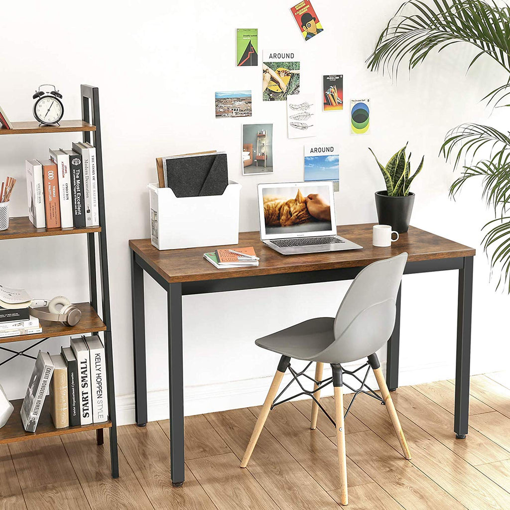 Schlichter Schreibtisch Industrie-Design