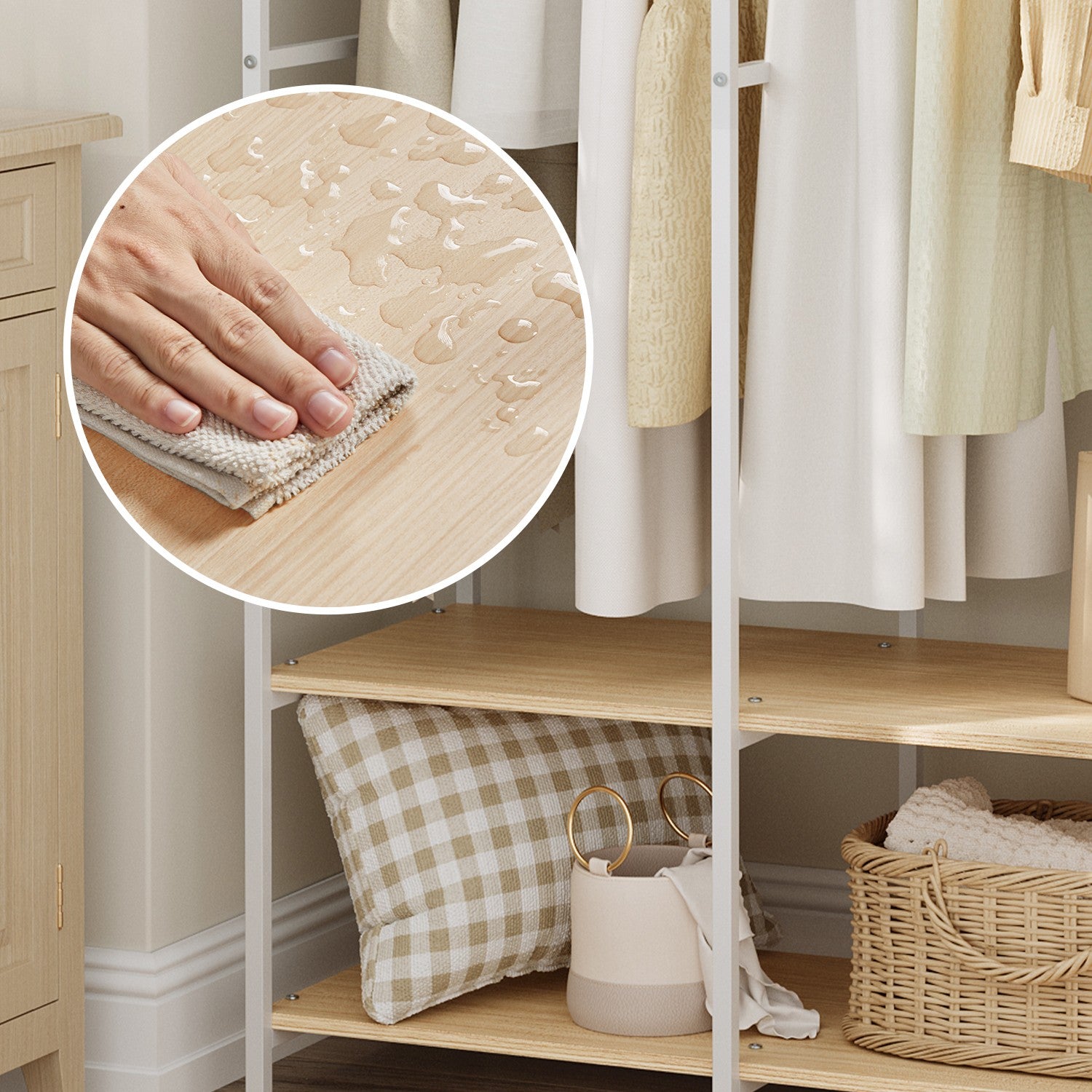 Kleiderschrank offen mit Kleiderstange naturbeige