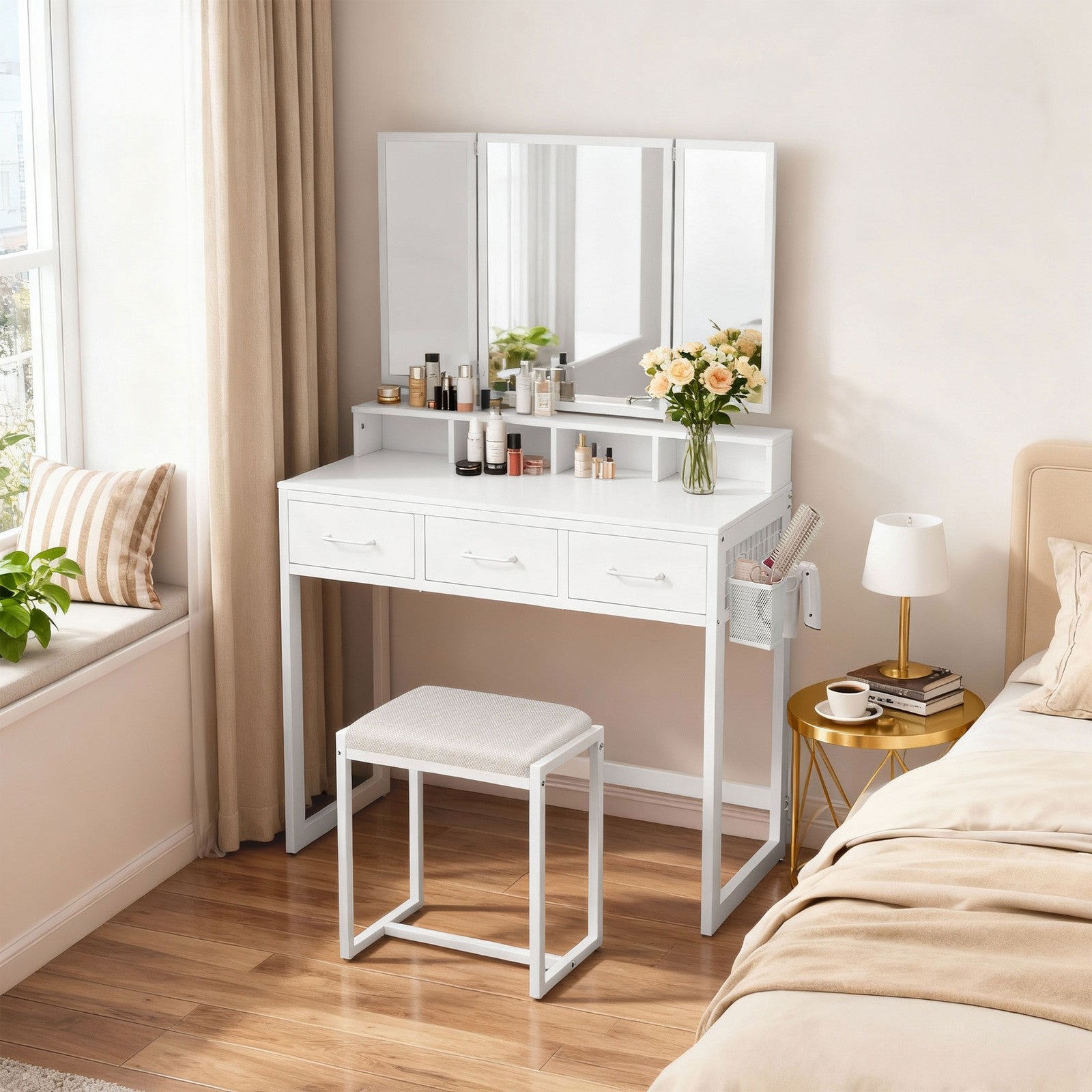 Kosmetiktisch mit dreifachem Spiegel, Schminktisch mit Hocker, Frisiertisch mit 3 Schubladen