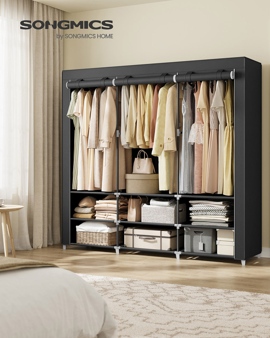 Stoffschrank 45 x 188 x 176 cm mit 3 Hängefächern schwarz