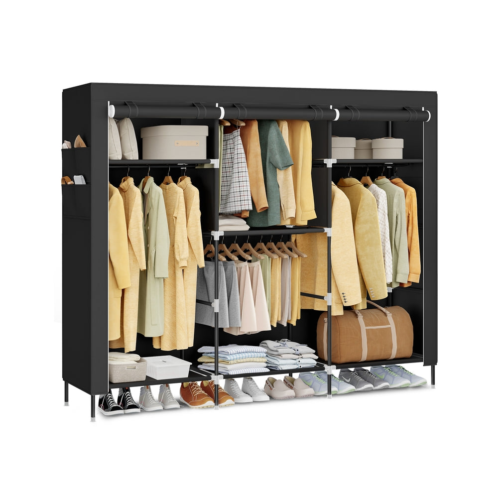 Stoffkleiderschrank mit Kleiderstange und praktischen Ablagen