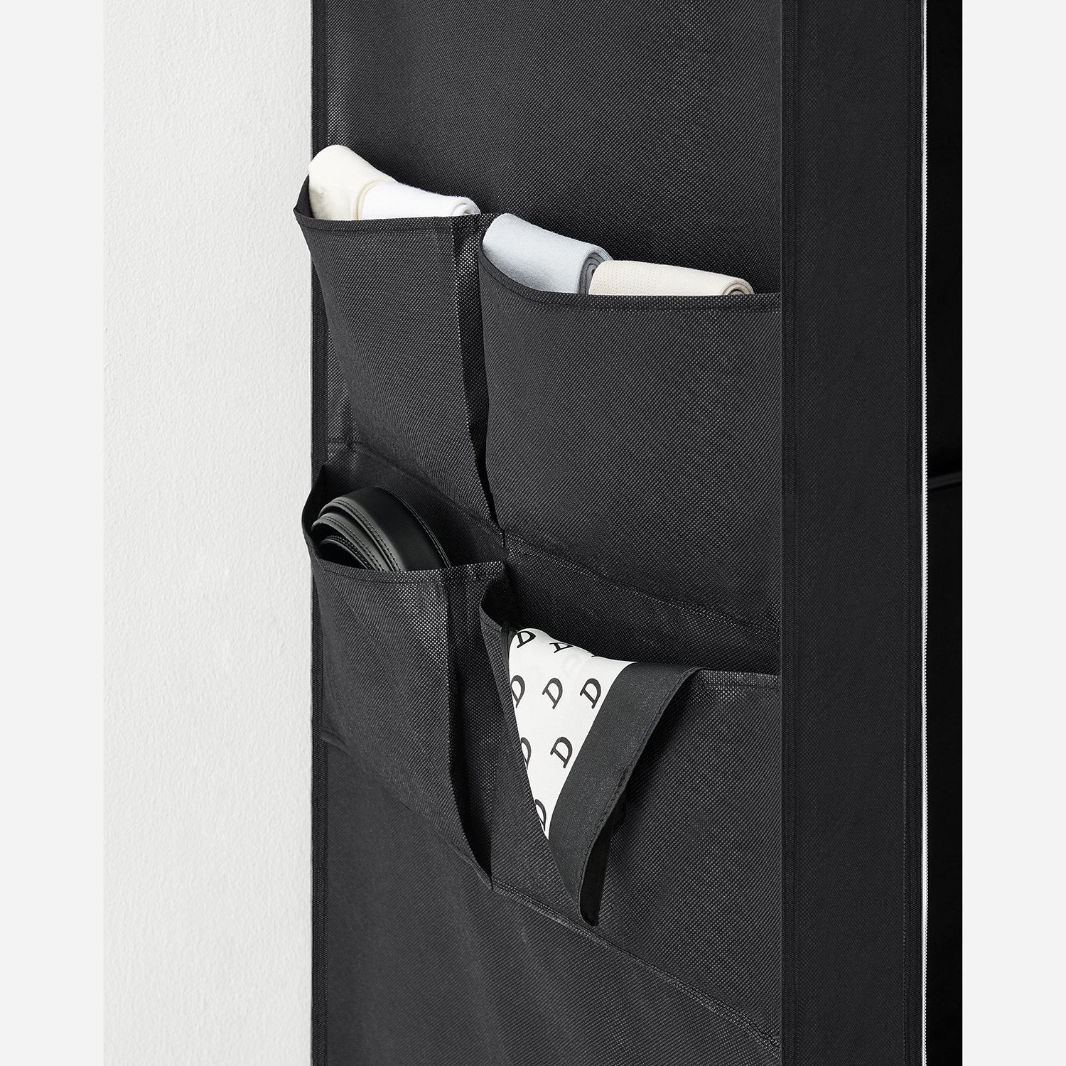 Stoffschrank mit 4 Seitentaschen