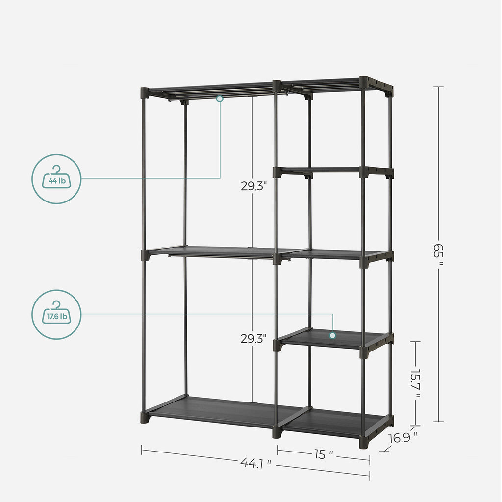 Offener Kleiderschrank