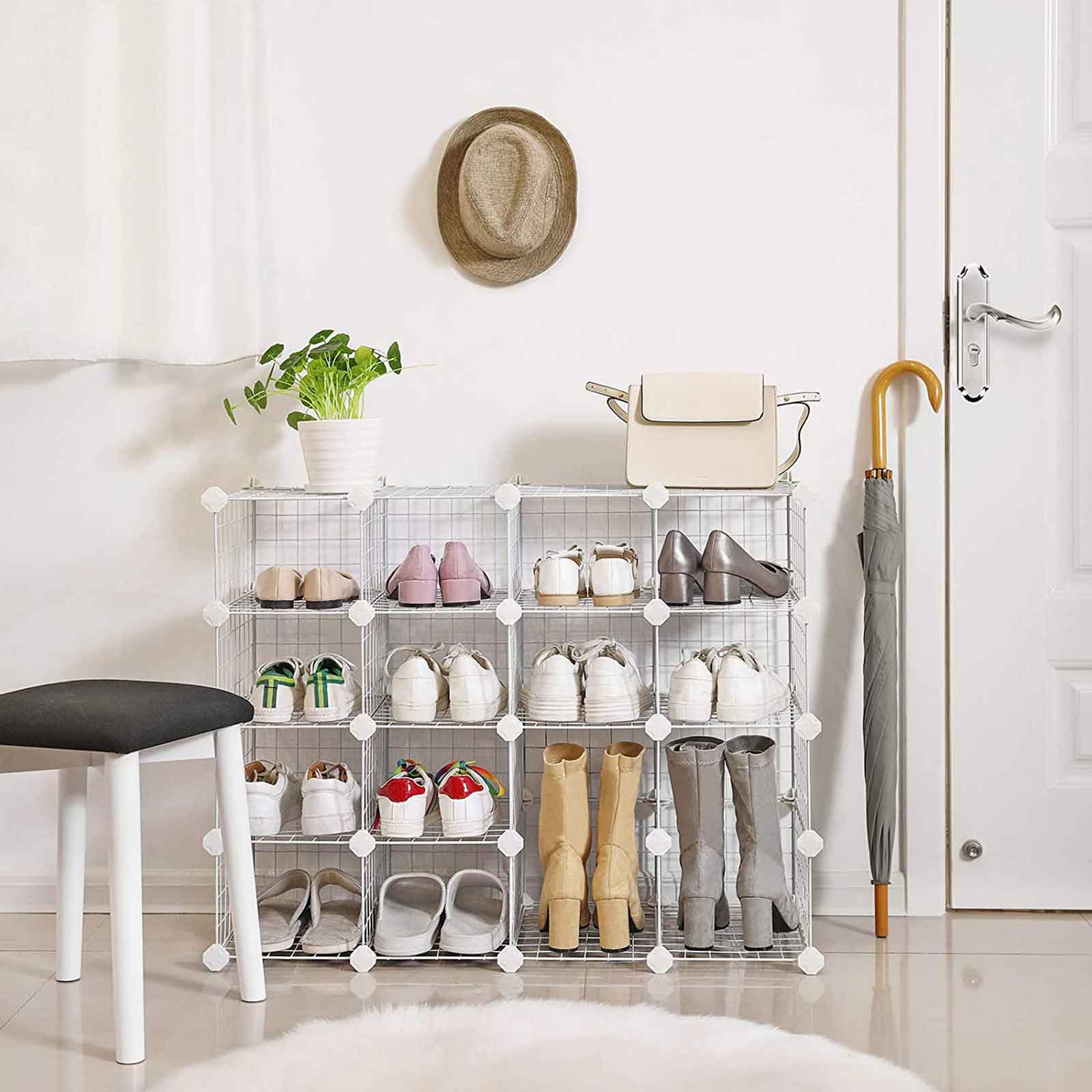 Schuhständer mit Metalldraht