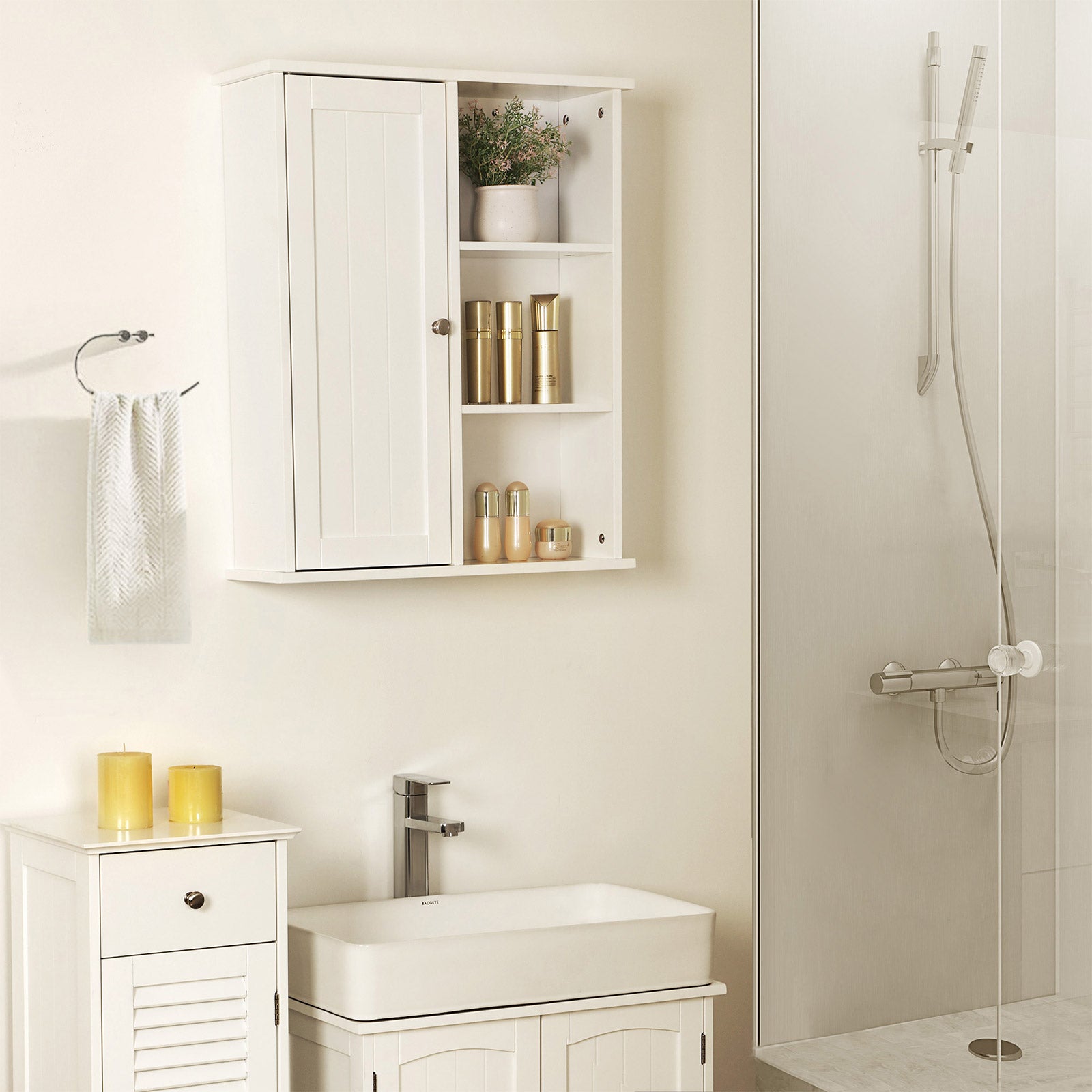 Wandschrank fürs Badezimmer