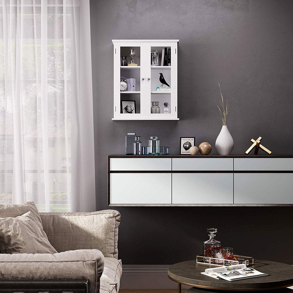 Wandschrank mit Glastüren